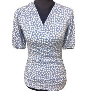 Preppy Boden Blue Polka Dot Faux Wrap Ruched Top Short Puff Sleeve US 6 Stretch